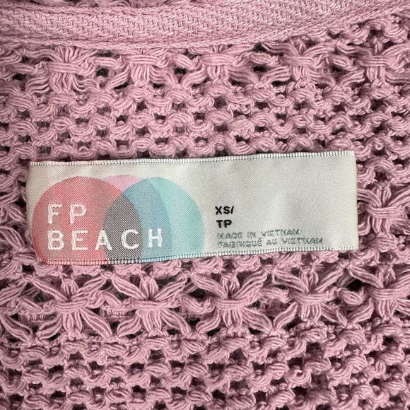 Free People Beach Pink Knit Collared Button Front Romper XS/TP Crochet Lace - Picture 4 of 11